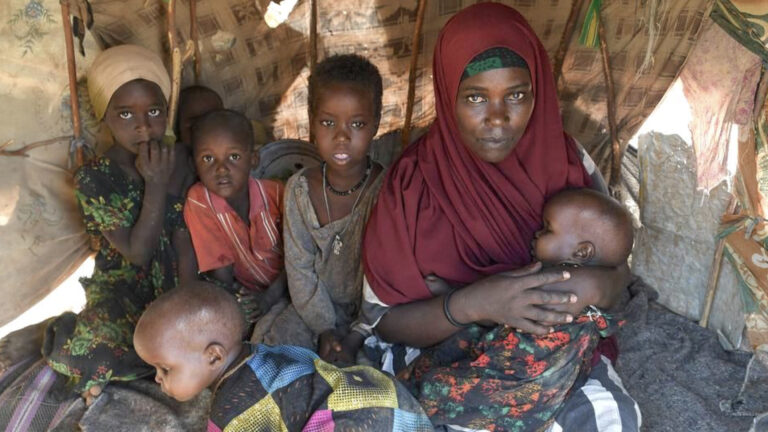 Thousands and thousands Threatened with Hunger in Somalia - tictok.casa